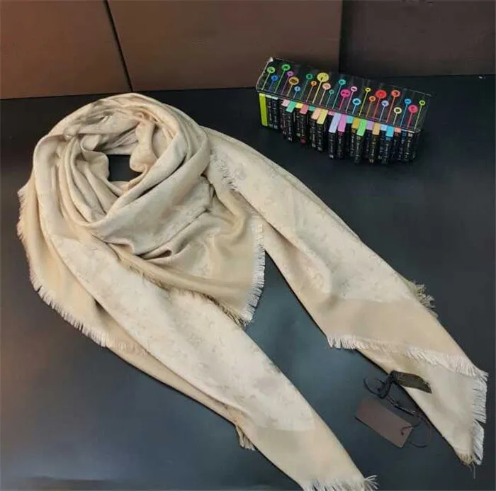 Sjaal voor vrouw wol zijde Sjaal Vrouwen Sjaals 2018 mode vierkante sjaals maat 140x140cm339P