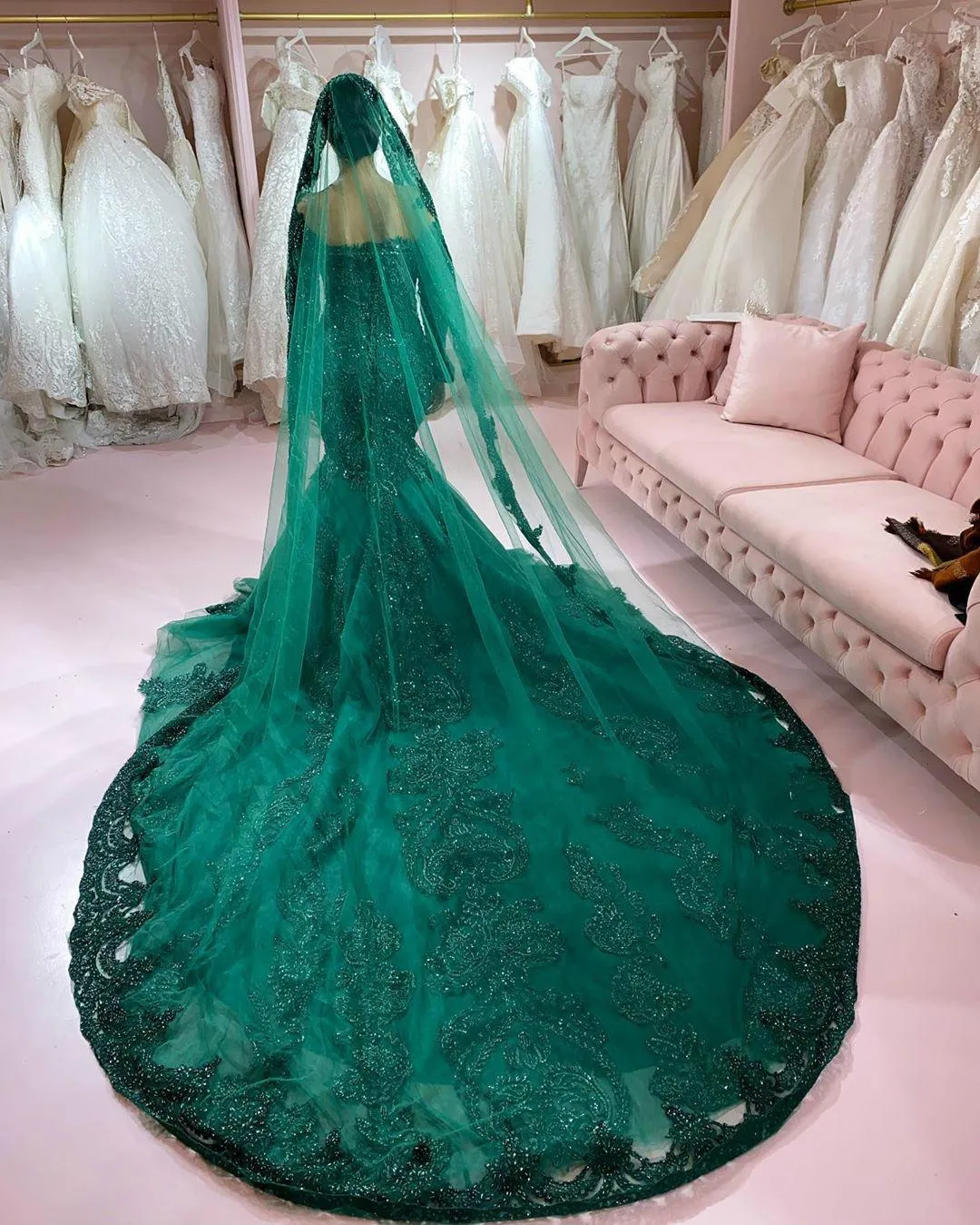 slim fit dress slacks Emerald Green Mermaid Appliques Prom Dresses Satin V Neck – alinanova main image 0