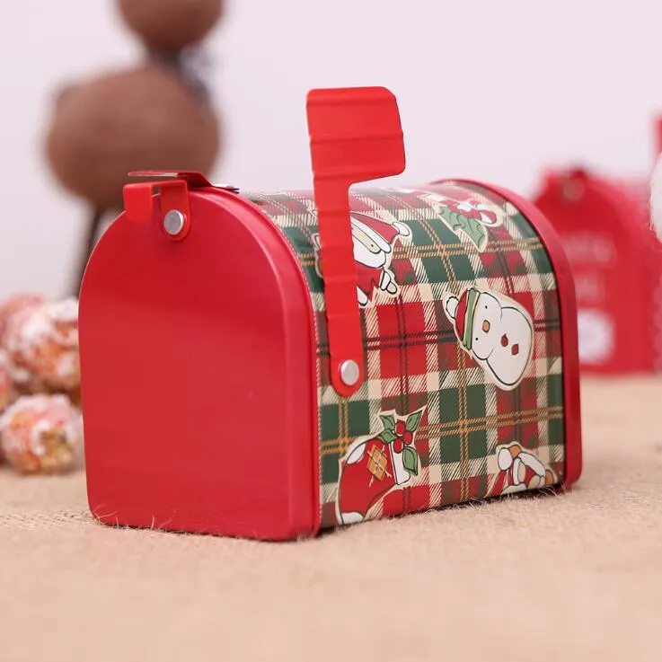 Boîte aux lettres en papier de Noël Boîtes à bonbons de Noël Boîte de rangement rouge Poste de fer de Noël Boîte de rangement rouge Nouvel An Emballage de boulangerie de Noël Décorations de cadeaux WMQGY722