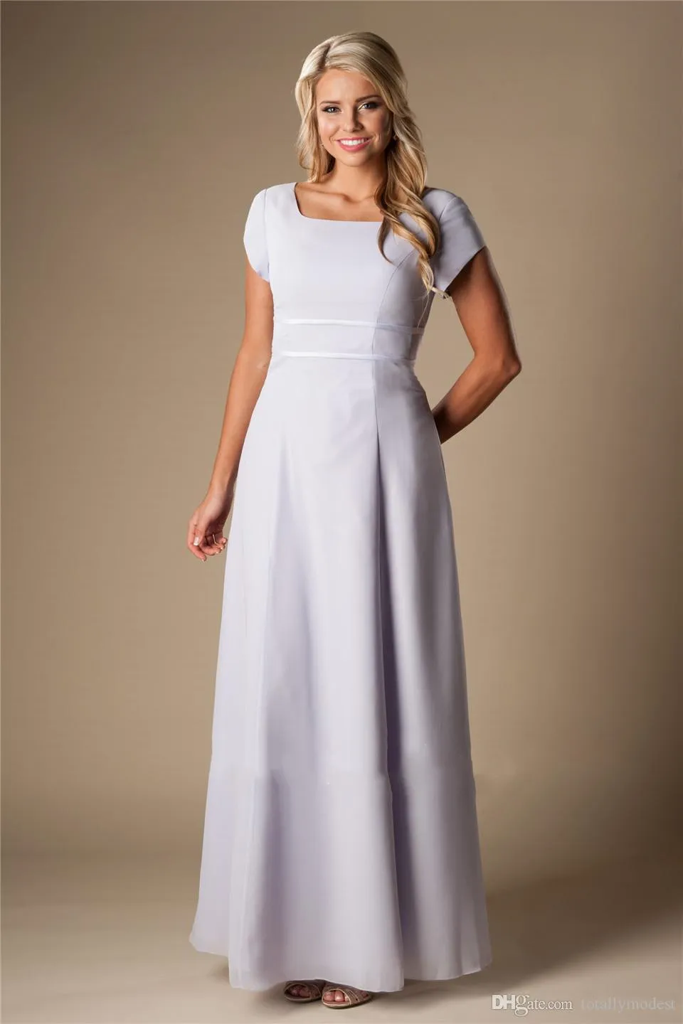 Simple Lilac Long Chiffon Modest Bridesmaid Dresses With Cap Sleeves Cheap Wedding Party Dresses