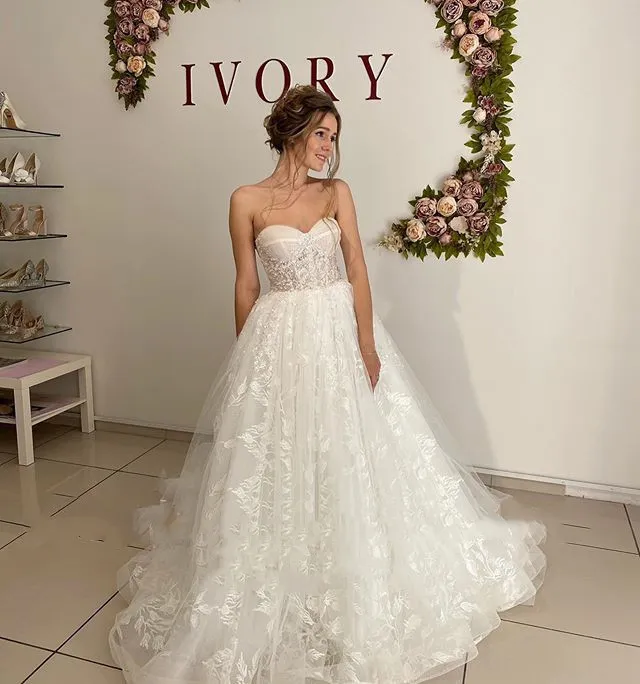 Las mejores 210 ideas de VESTIDOS DE NOVIA SENCILLOS  vestidos de novia,  vestidos de novia sencillos, vestidos