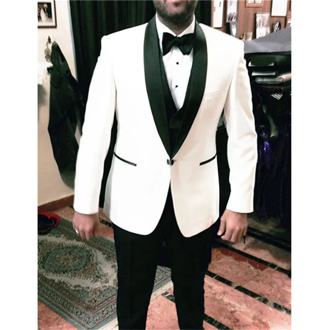 Новейшие Groomsmen Shawle Black rapel Groom Tuxedos Одна кнопка Мужские костюмы свадебные / выпускные / ужин Лучший мужчина Blazer (куртка + брюки + галстук + жилет) K851