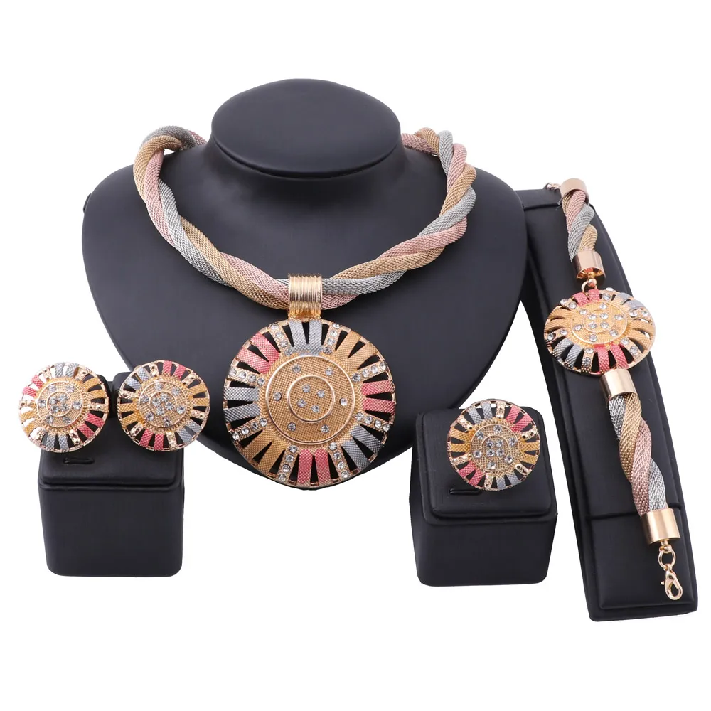 Dubai Gold Färgglada smycken Set For Women Round Necklace Earring Armband Ring Crystal Bridal Wedding Accessories Smyckesuppsättning