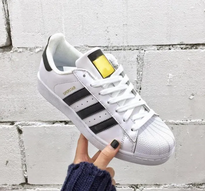 Superstars Heren Schoenen Goedkope Nieuwe Ster Zwart Wit Goud