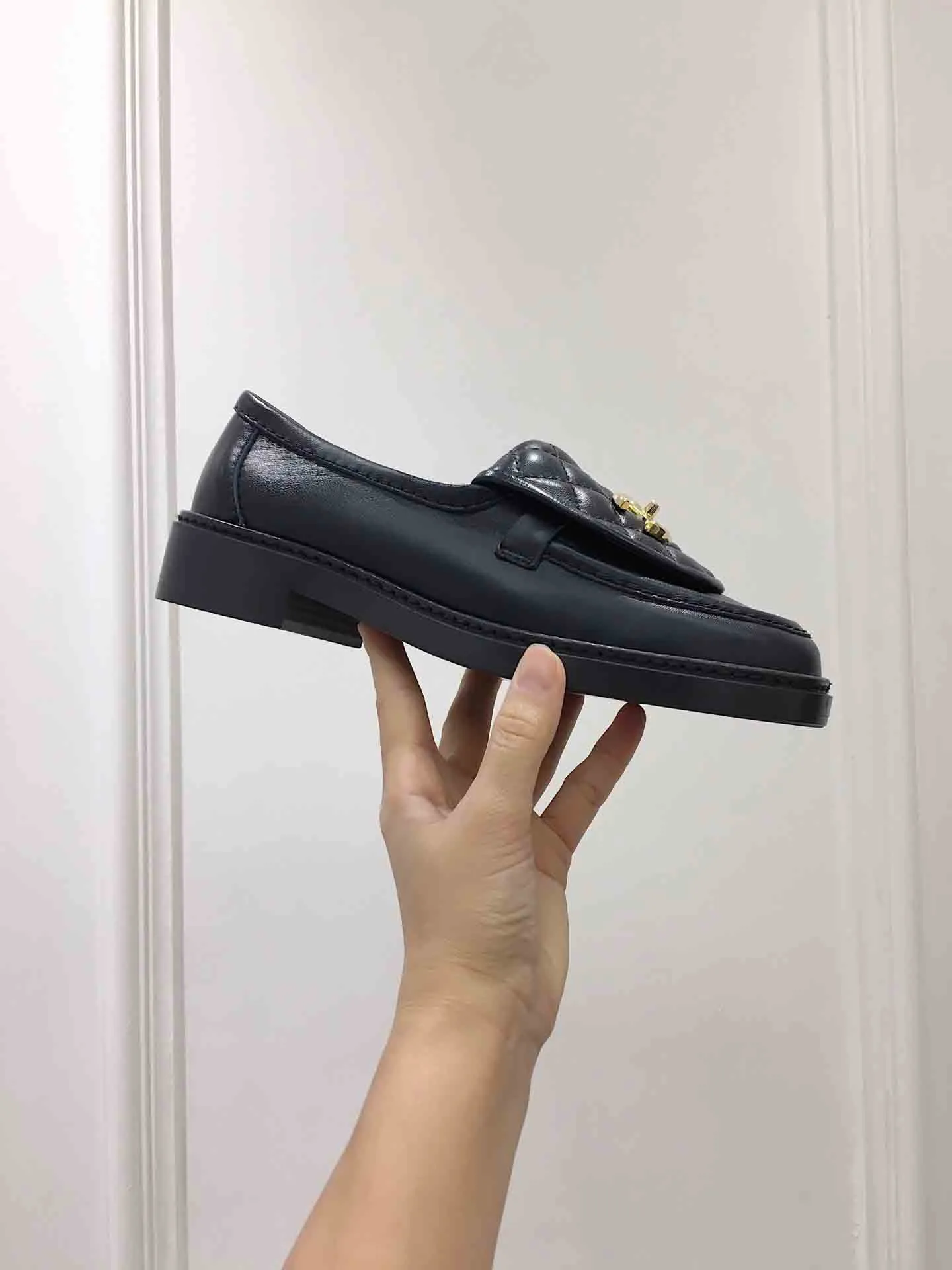 2021 new good quality designer Loafers Spring new designer fashion loafer shoes Spring luxury casual shoes