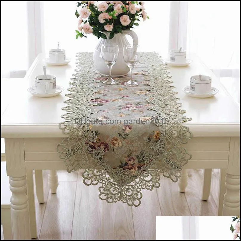 Table Flag flower Embroidered Green Top Elegant Europe Lace Pastoral Print Table Runner Home Decoration Runners Placemats HM384 220107