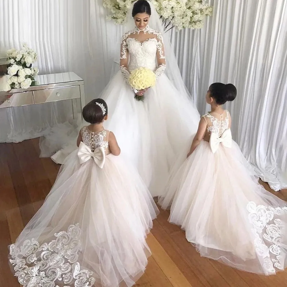 Robe de princesse en dentelle perlée pour filles, à fleurs blanches, sans manches, robes de première Communion, fête de mariage pour enfants, nouvelle collection