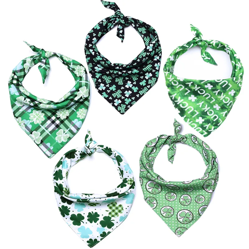 St Patrick's Day Dog Bandana Shamrock Kerchief Triangle Bibs Scarf Tillbehör till hundar Katter Husdjur Djur JK2012XB