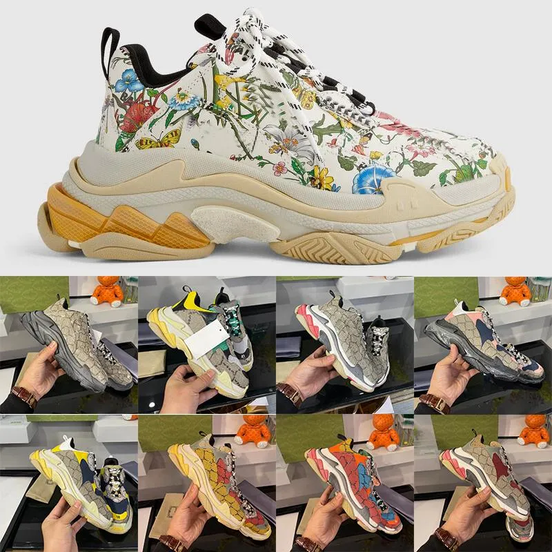 Designer The Hacker Project Casual Shoes Triple S Sneakers Frauen Männer Rhyton Sneaker Modeplatform Trainer Multicolor -Brief Drucken Old Dad Schuh mit Box