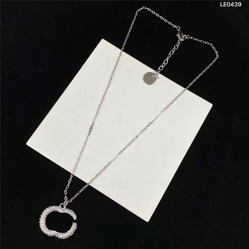 Luxury Full Diamond Necklace Couple Double Letter Pendant Necklace Unisex Steel Seal Stamp Crystal Pendants With Gift Box275p