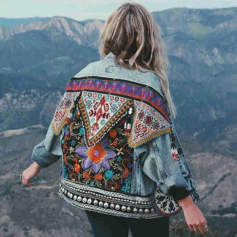 Boho Denim Jacket For Women Autumn Floral Appliques Embroidery Vintage Coat Long Sleeve Outerwear Female Jacket Coatee B025