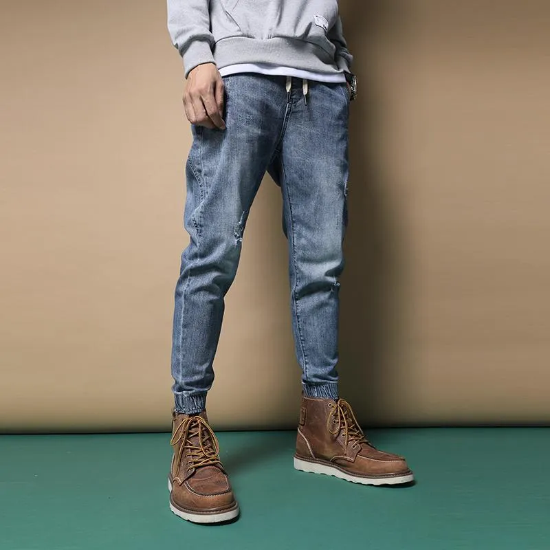 Jeans con on sale molla alla caviglia