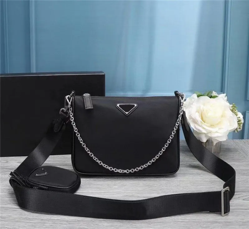 worldwide 2V113 Size 24cm 18cm 6cm classic luxury bag canvas leather cowhide men`s shoulder bag best quality handbag