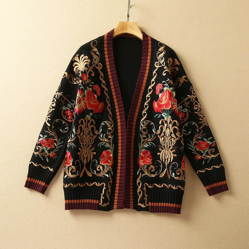 2022 Vårens långärmad V Neck Black Paisley Print Stickad Blommig Heavy Brodery Paneled Cardigan Sweater Fashion Sweaters Coats 21D161103