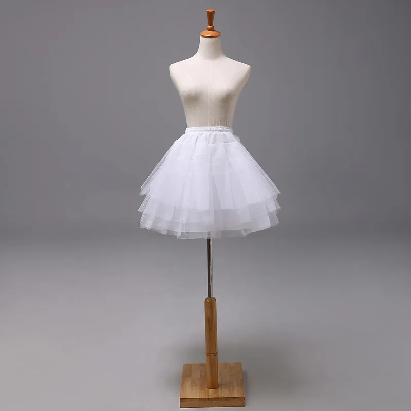 スカートの女の子のペチコートをサポートする暴力的なショートメイドドレスロリータポンパスのドレスデイリーボーンレスのウェディングドレス