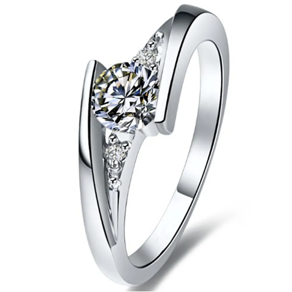 Sterling Silber Engagement Ring Weibliche 0.6CT Twisted Star NSCD Simulierte Diamantring für Frauen 925 Silberring Schneller Versand aus USA