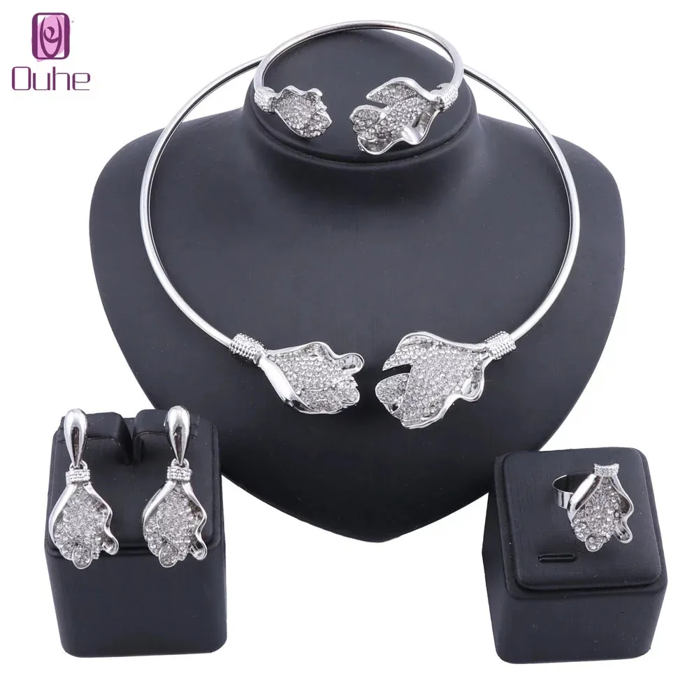 Nigerian Bridal Bead Smycken Set Kvinnor Kund Kund Dubai Guldfärg Kristall Blomma Halsband Örhängen Bangle Ring Smycken Sets