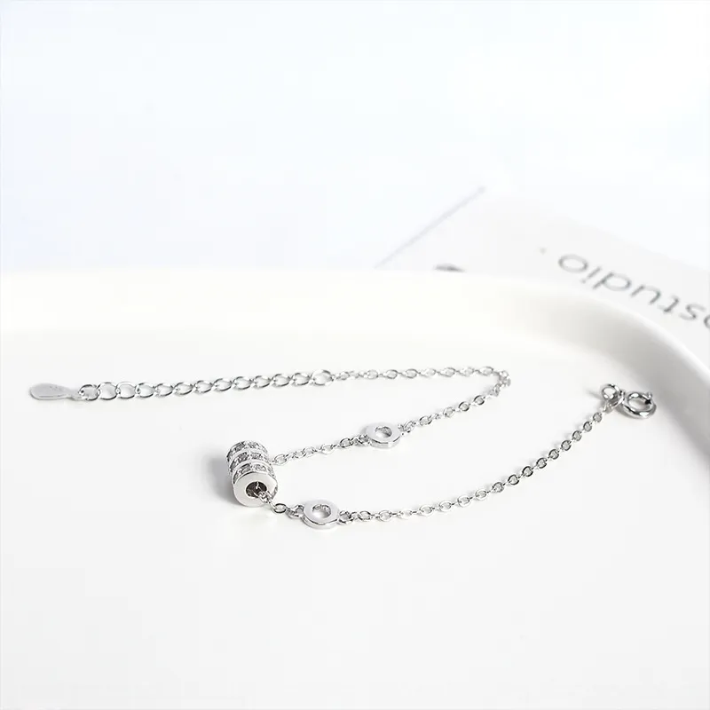 S925 Sterling Silver Liten midja Koreansk version Armband Bracelet Ins Temperament Kvinnors Samma Stil Hand Smycken Boudoir Fashion Accessorie