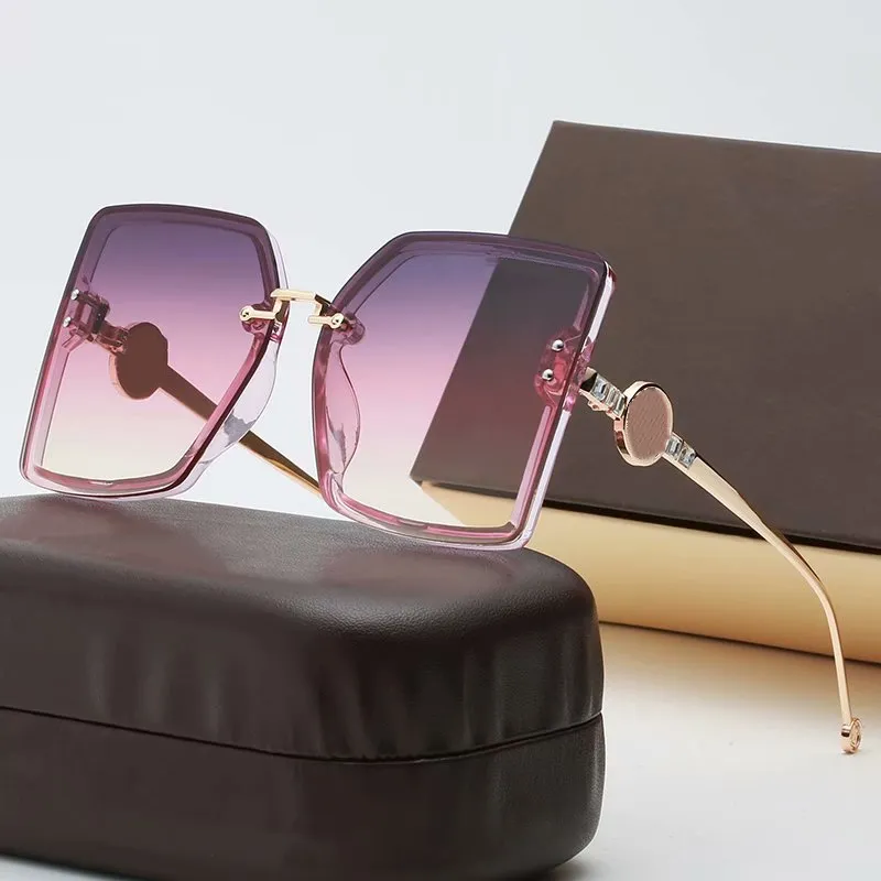 Butterfly Frame Sunglasses: UV Protection & Vintage Style  display picture 1