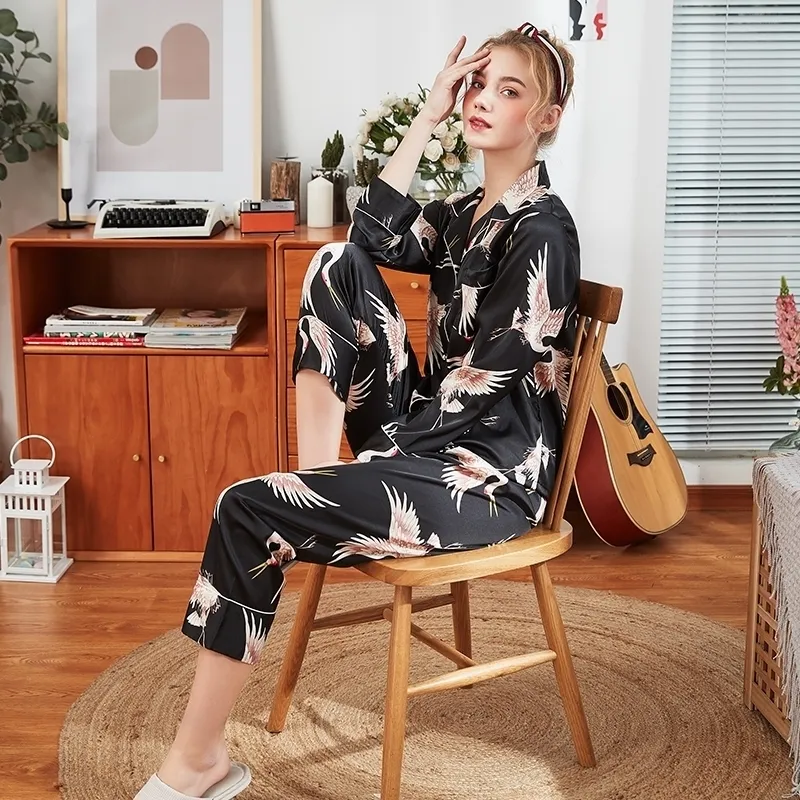 New Style Silk Satin Womens Pajama Set With Long Sleeves And