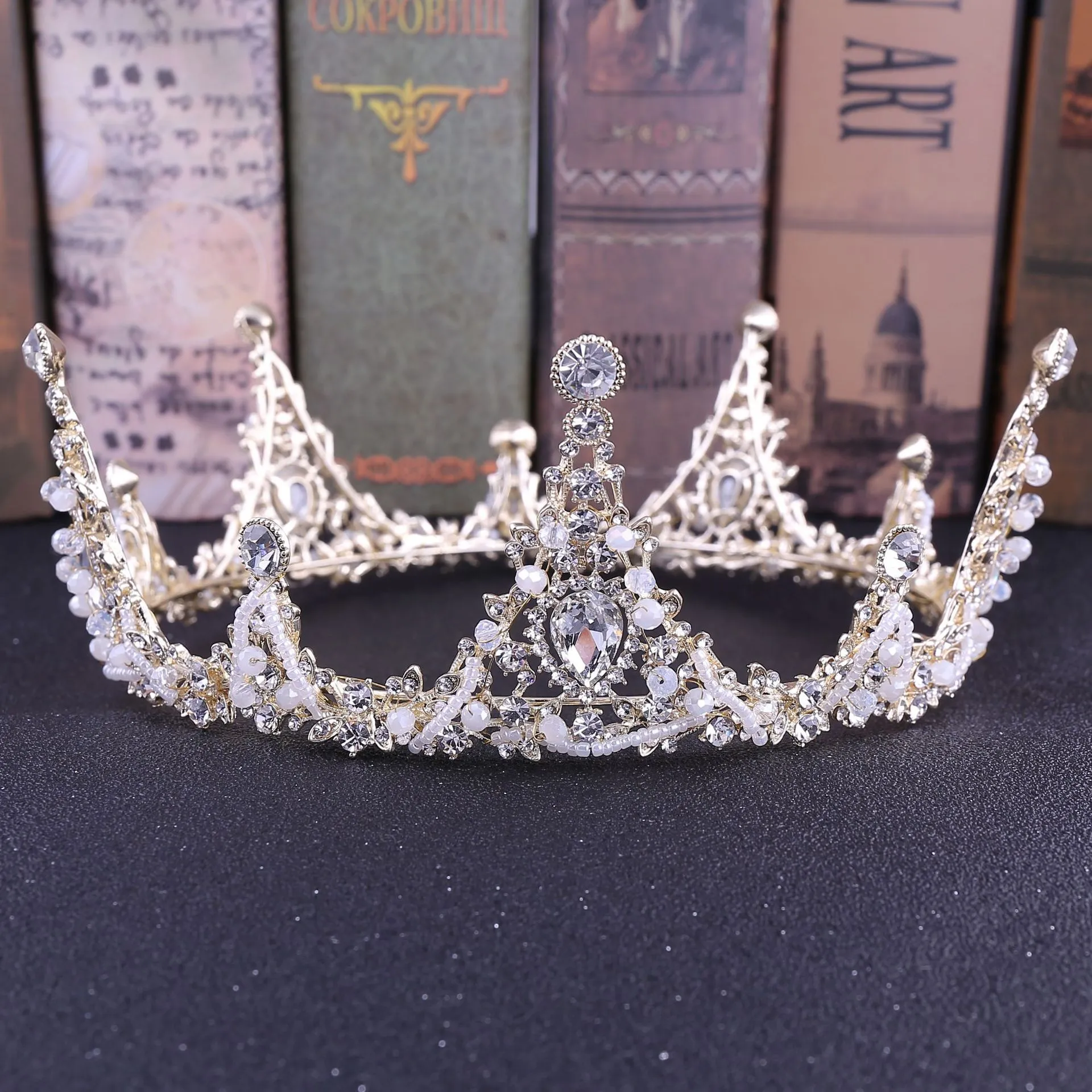 2021 Старинные барочные свадебные принципиальные аксессуары для принцессы / серебра красочные кристаллы принцессы потрясающие потрясающие свадьбы Tiaras и Crowns12147