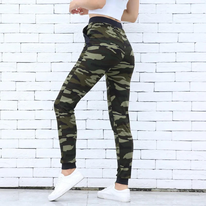 Camo Drukuj Sznurek Legginsy Kobiety Skinny Legginsy Moda Athleisure Legging Femme Mujer Loose Calca Kobieta Wysoka Talii Pocket 201203