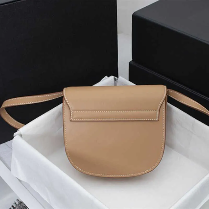 2024 Vintage Leather Saddle Bag for Women Khaki Mini Shoulder Bag with Adjustable Strap Flap Closure Casual Everyday Purse