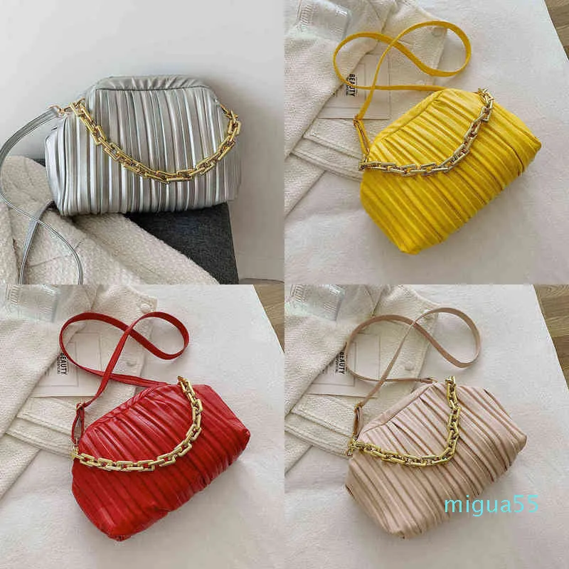 Omuz Çantaları Retro İnek Desen Kadın Crossbody Çanta Kese Harajuku PU Deri Sokak Rahat Düz Renk Fermuar Çanta Bolsa Mujer