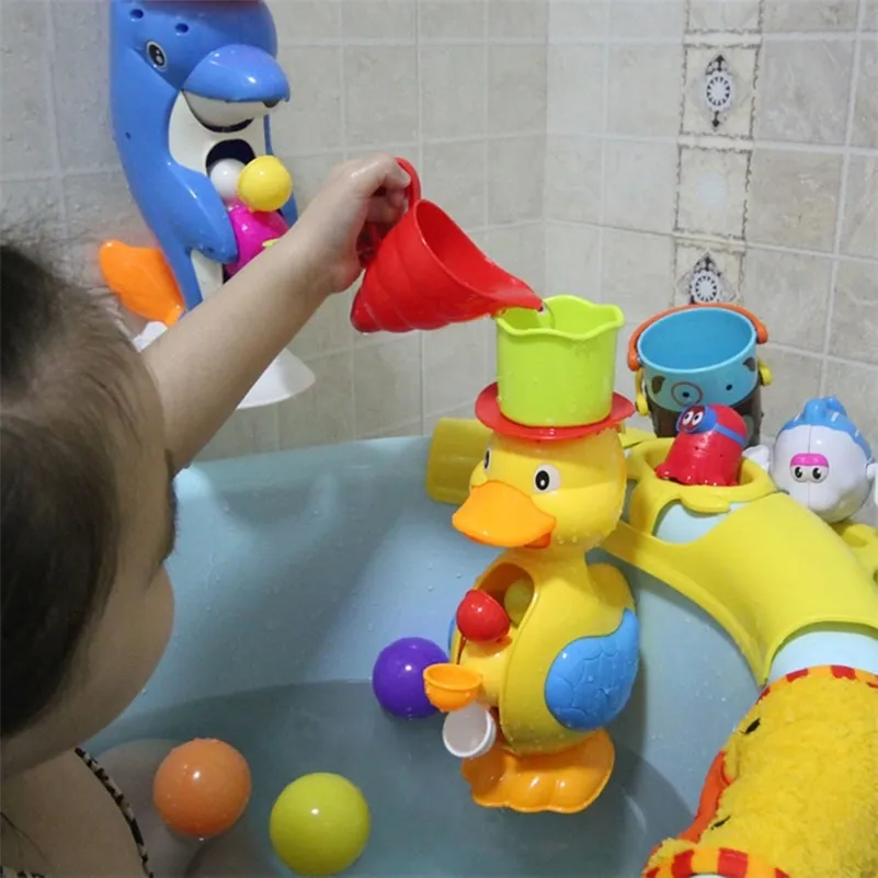 Jouets de bain de douche pour enfants Jouets de bain de canard mignon Roue à eau Robinet de bébé Outil de pulvérisation d'eau de bain Type de roue Baignoire Canard Jouet pour enfants LJ201019