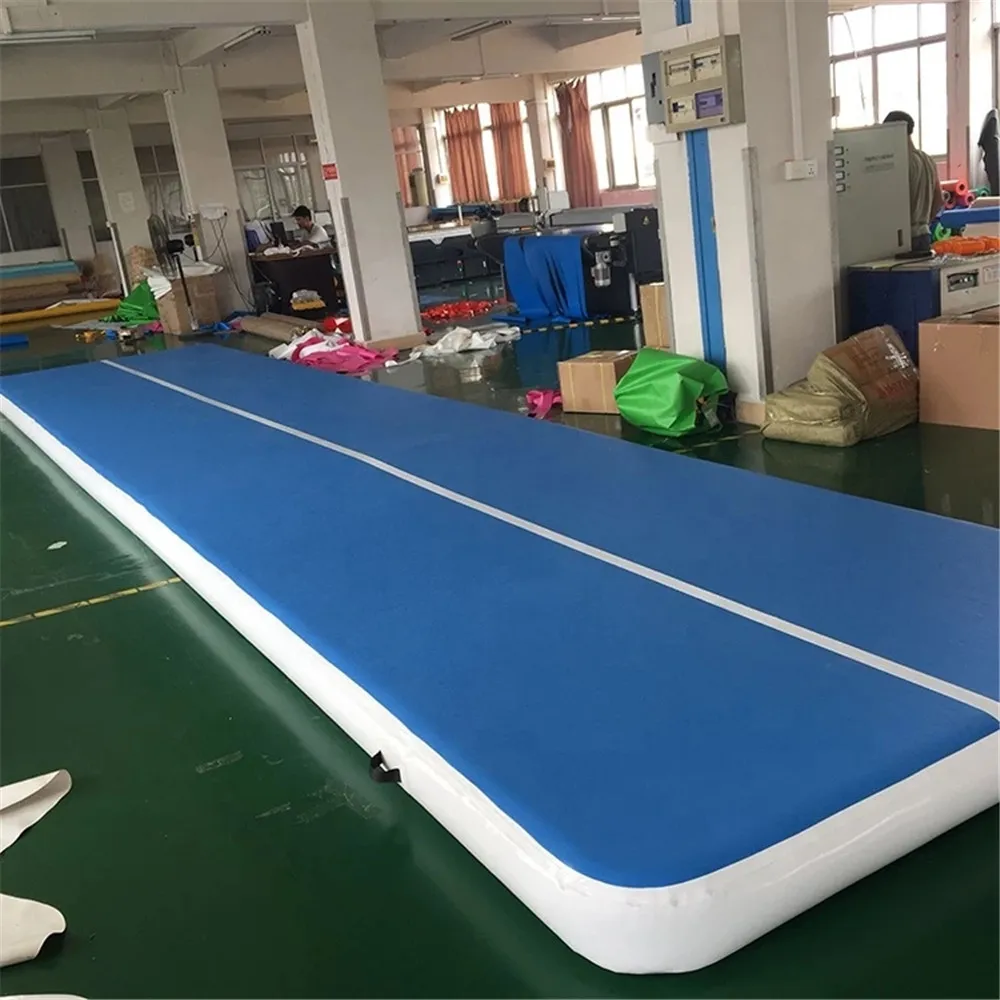 Aangepaste opblaasbare luchtgymnastiek Mat Gymnastics Trackmatten 6x1x0.1m Yoga -vloer voor uw bedrijf