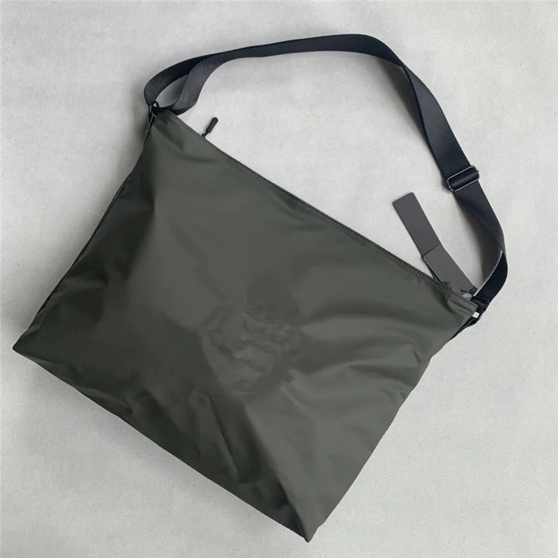 Cptopstone messenger bag Chaozhou brand student straddle backpack large capacity single shoulder bag leisure female postman bag