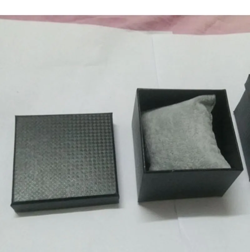 Cajas de joyería 12 unids / lote 8x8x6cm Estuche duradero regalo regalo duradero para pulsera Bangle Watch Box (Negro)