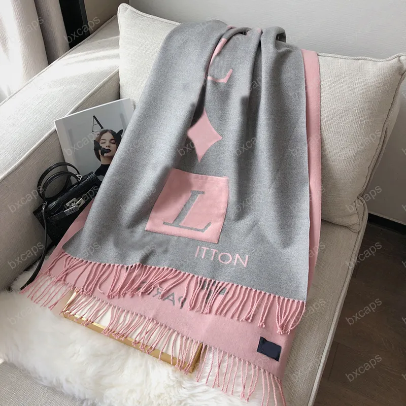 Soft Scarf L Letter Designer Scarfs Men Women Luxury Mens Cashmere Scarvs Designers Head Scarf Tassels Pocket Towel Top Quality D2112282Z