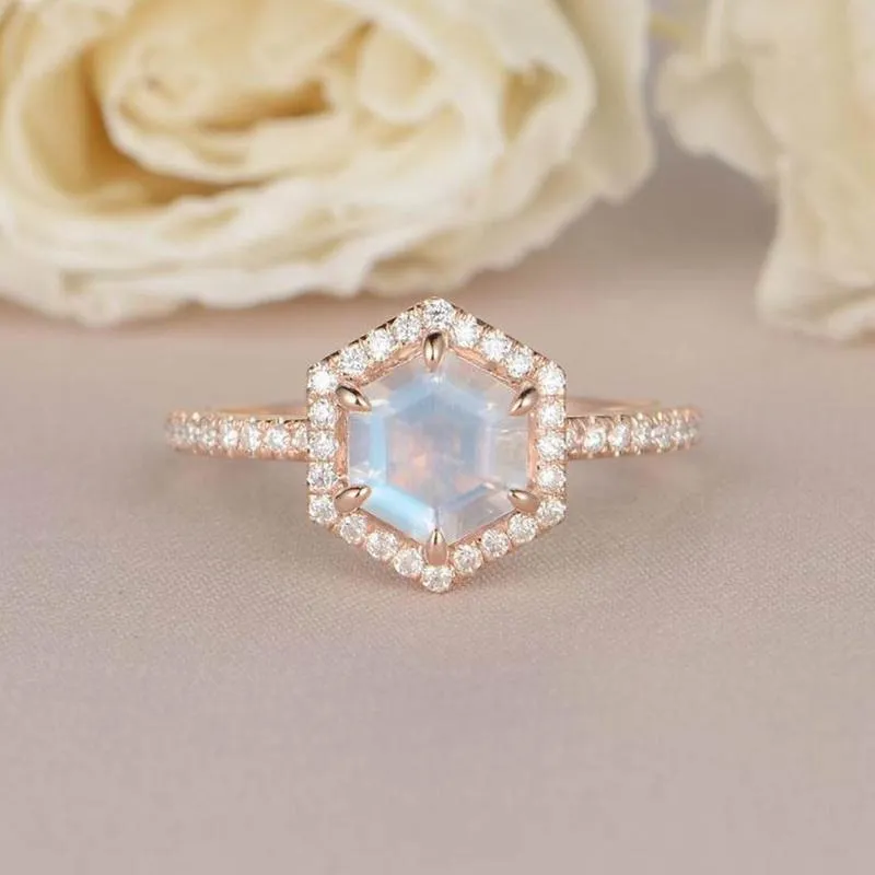 Cluster-Ringe, die rosévergoldetes 925er-Silberschmuck verkaufen, facettiert geschnittener Sechseck-6x6-mm-natürlicher Mondstein-Ring, Hochzeit für Frauen, Geschenk