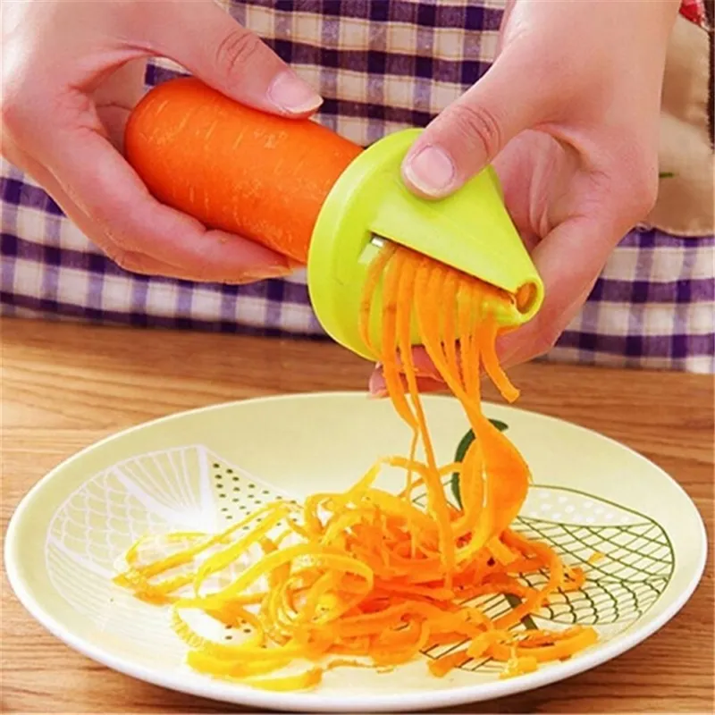 Köksredskap Vegetabilisk Frukt Multi-Function Spiral Shredder Peeler Manuell Potatis Morot Radish Roterande Shredder Grater