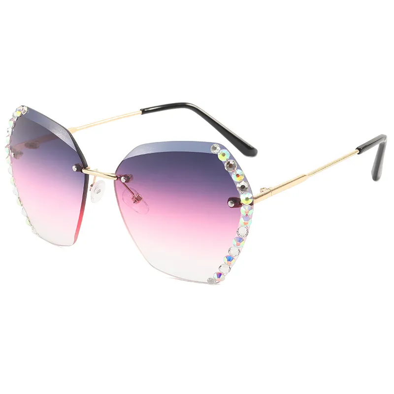 Neue Mode Gradient Sonnenbrille Frauen 9032 Frameless Kristall getrimmte Sung Lasses Frauen Anti UV Diamant Sonnenbrille