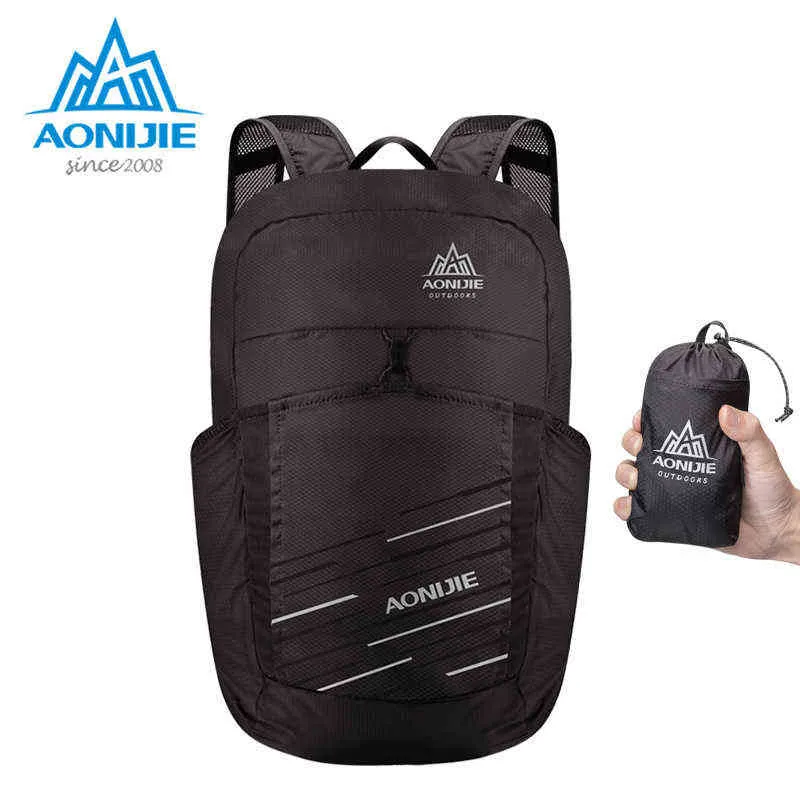 Aonijie H945 خفيفة للطي قابلة للطي حقيبة سفر حقيبة سفر حزمة المشي لمسافات طويلة التخييم التسوق Daypack 25L G220308