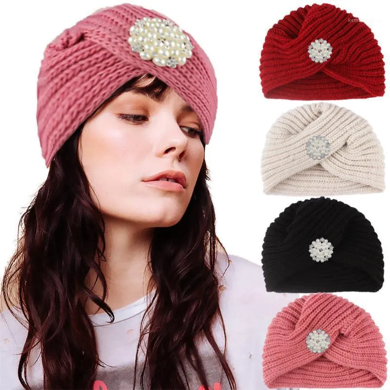 Mütze/Schädelkappen Winterwärmer wählgestrickter Hut für Frauen Mädchen Künstliche Perlendekoration Casual Mode exquisites elegantes Jahr