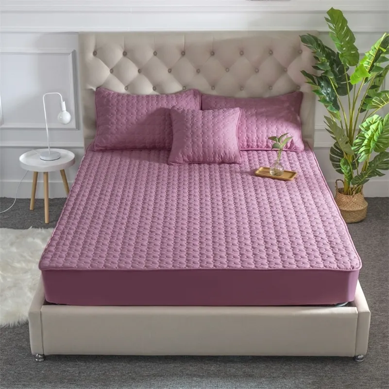Tjockad quiltad madrasskåpa King Queen Quilted Bed Monterad sängplåt Anti-Bacteria Madrass Topper Rosa Bed Pad Protector Hot 201218