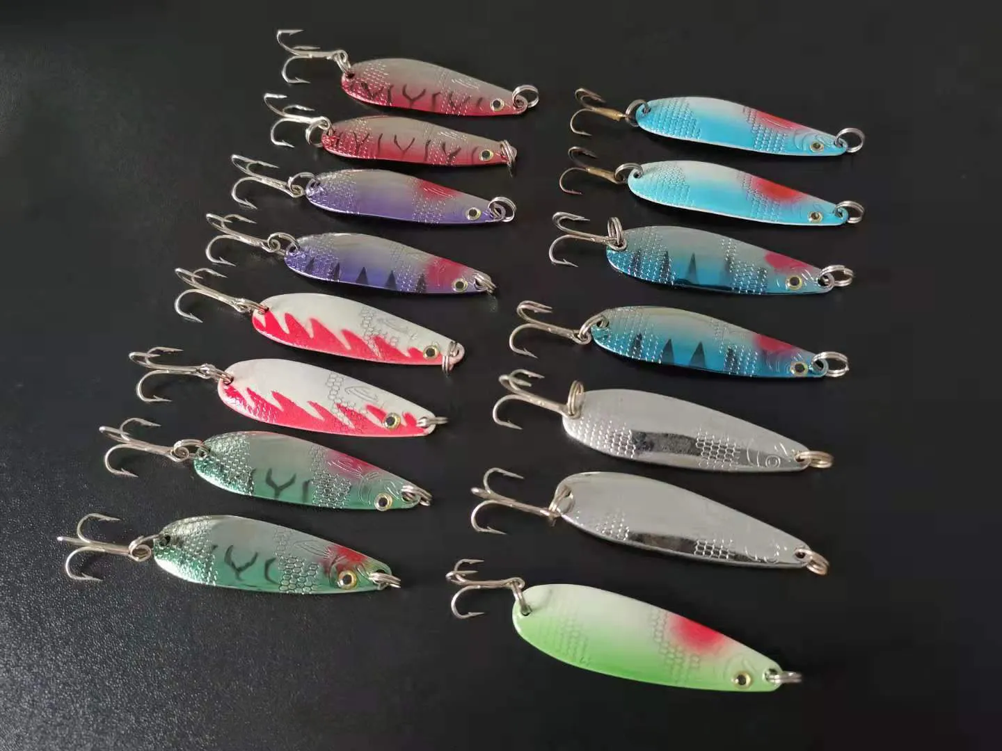 Wholesale 30 pc/Lot Fishing Lures Spoons Kit Crankbait Spoon Bass Trout Walleye 5.7g/5.5cm