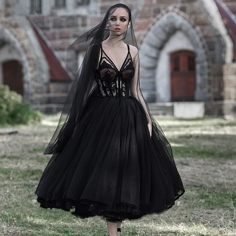 Puffy A Line Gótico Vestidos de Noiva Preto Primavera Verão Vintage Retro Chá Comprimento Alças Curtas Plus Size Rendas Vestidos de Noiva Vestido De Novia