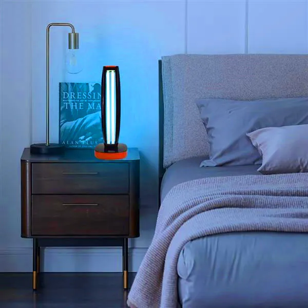 뜨거운 판매 무선 원격 제어 자외선 살균 램프 푸른 빛 전원 코드 1.5 미터 긴 검은 다기능 조명
