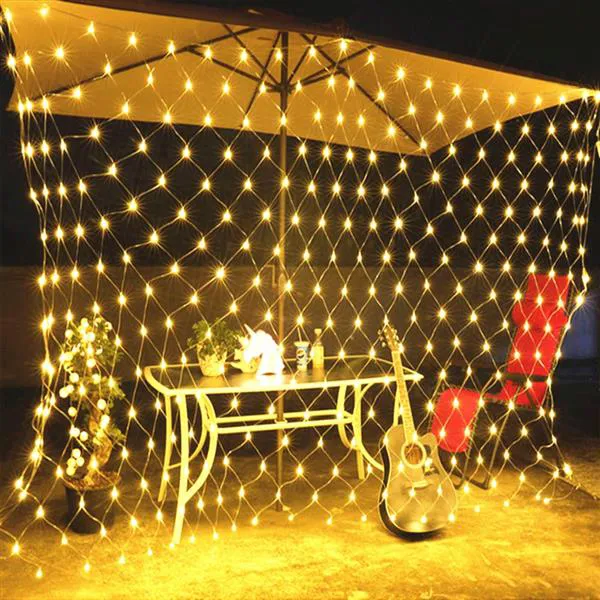 Wholesale 210 LED Fairy Netライトメッシュカーテンストリングウェディングクリスマスパーティーの装飾高品質の暖かい白LEDライト文字列