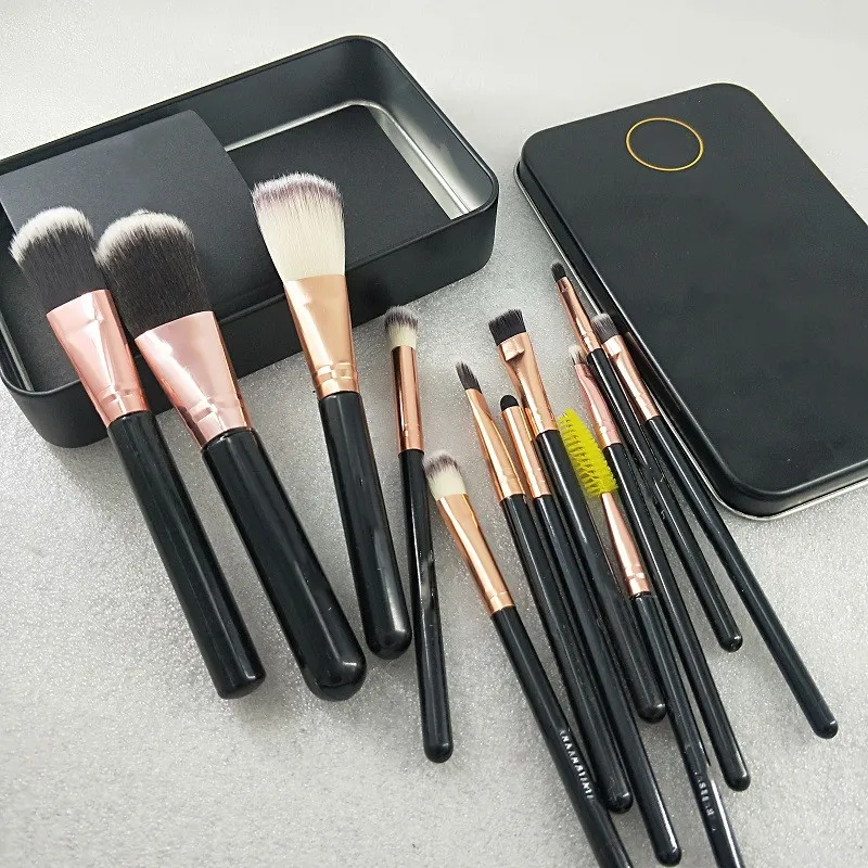 Nueva marca herramientas de maquillaje cepillo 12pcs / set cepillos conjunto cepillo sombra de ojos franqueo gratis entrega rápida