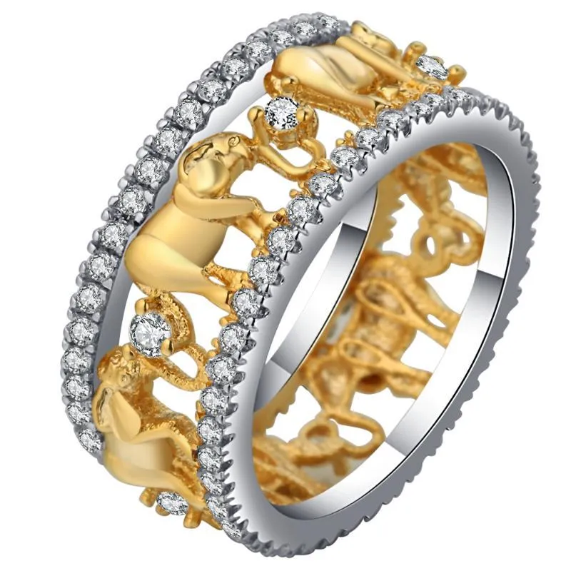 Czysta miedź Antique Gold Color Lucky 3d Słoń Pierścień Romantyczny Cyrkon Pierścień Dla Mężczyzna / Kobieta Biżuteria Dystrybucja