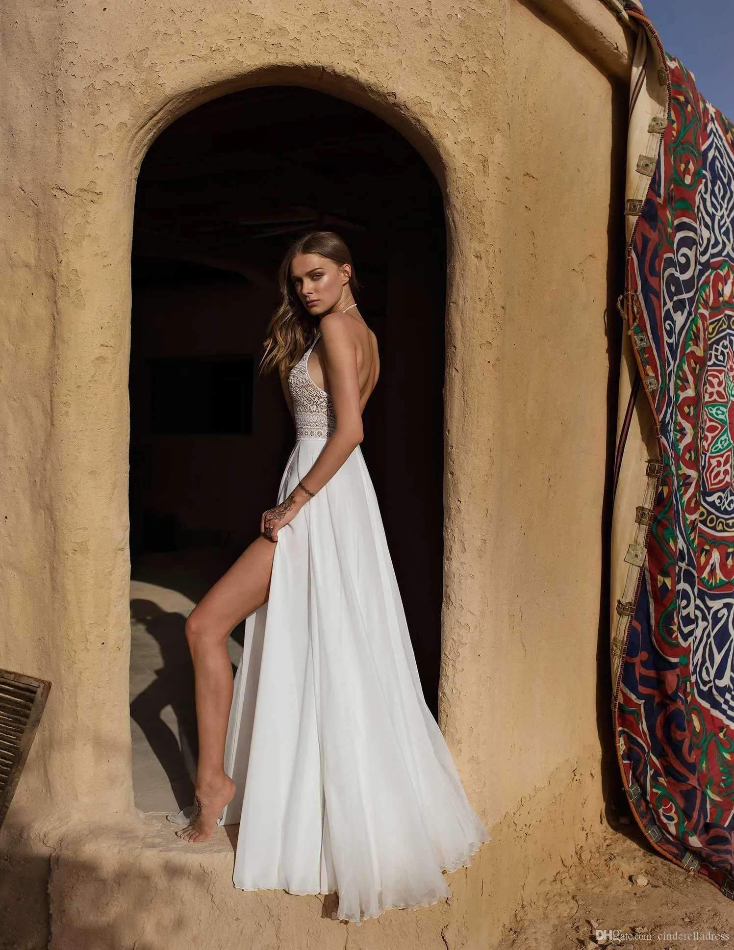 Sexy Asaf Dadush en dentelle robes de mariée haut côté séparés sans mousseline de couche sans mousseline de plage