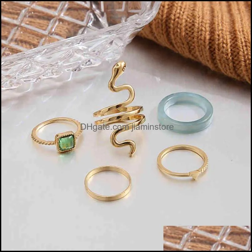 17km Trendy Green Crystal Stone Ring for Women Fashion Bohemian Gold Color Animal Snake Rings Set Jewelry Gifts