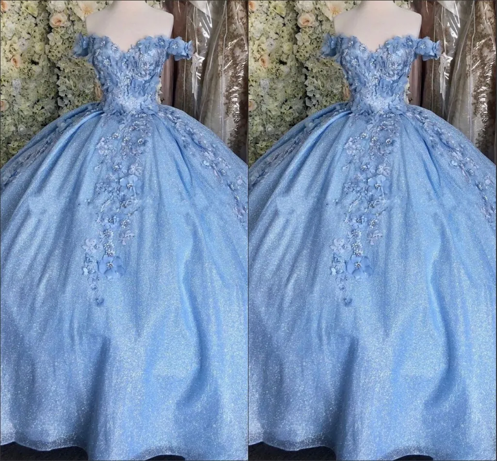 2023 Bling Tulle Bahama Blue Quinceanera Dress Ball Jurk van de schouder 3D Flowers Crystal Corset Back Lace-Up Prom afstuderen Formeel