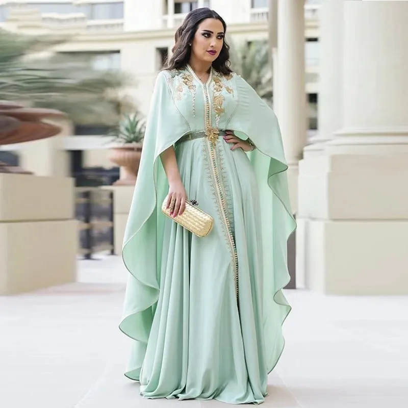 2020 Marokkanisches Kaftan-Mintgrün-Abend-Partykleid, lange halbe Ärmel, Chiffon, Dubai, formelles Abendkleid mit Stickerei