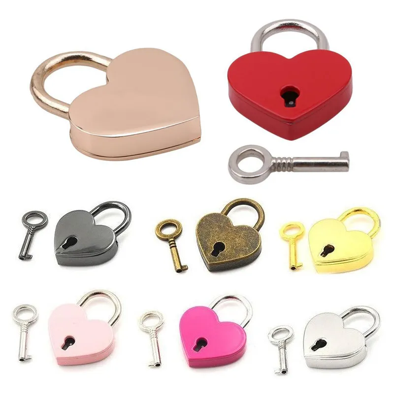 Estilo vintage Mini Liga Love Cadeado Archaize Pêssego Coração Bloqueio de Coração Mala de Caderno Caderno Padlockt9i001123